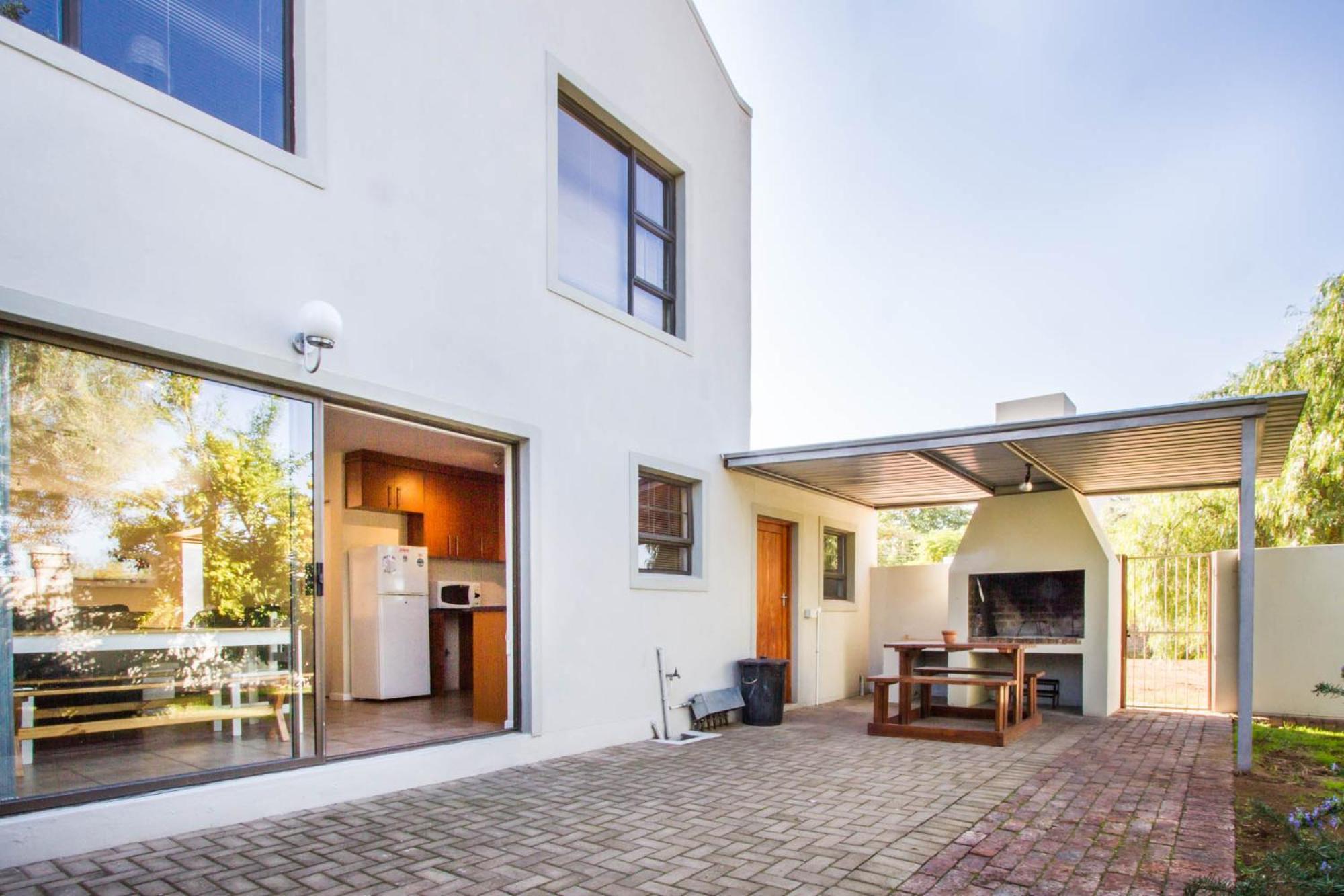 El Dorado Hotel And Self Catering Oudtshoorn Oda fotoğraf