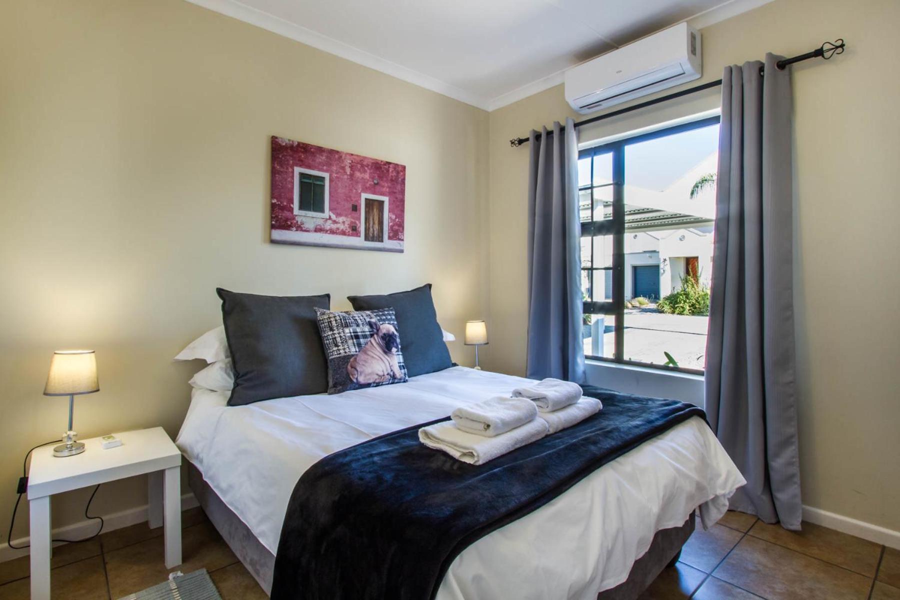 El Dorado Hotel And Self Catering Oudtshoorn Oda fotoğraf